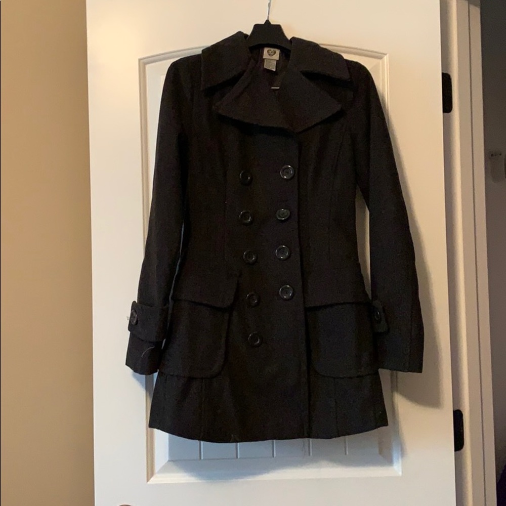 579 women’s pea coat